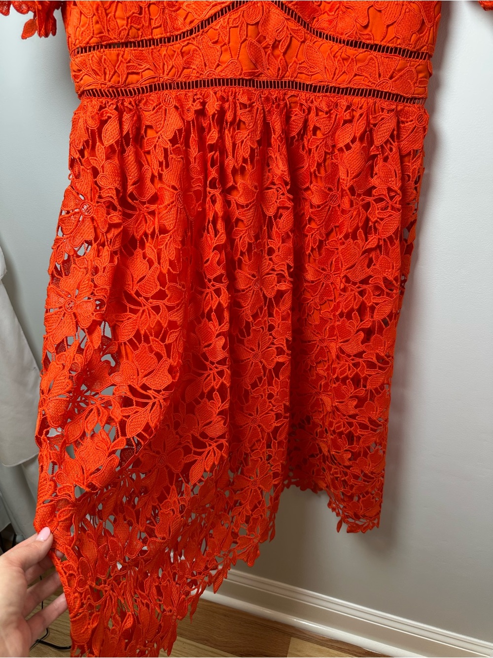NWT Bardot Grenadine Orange Floral Lace Midi Dress Size 16 - Picture 7 of 9